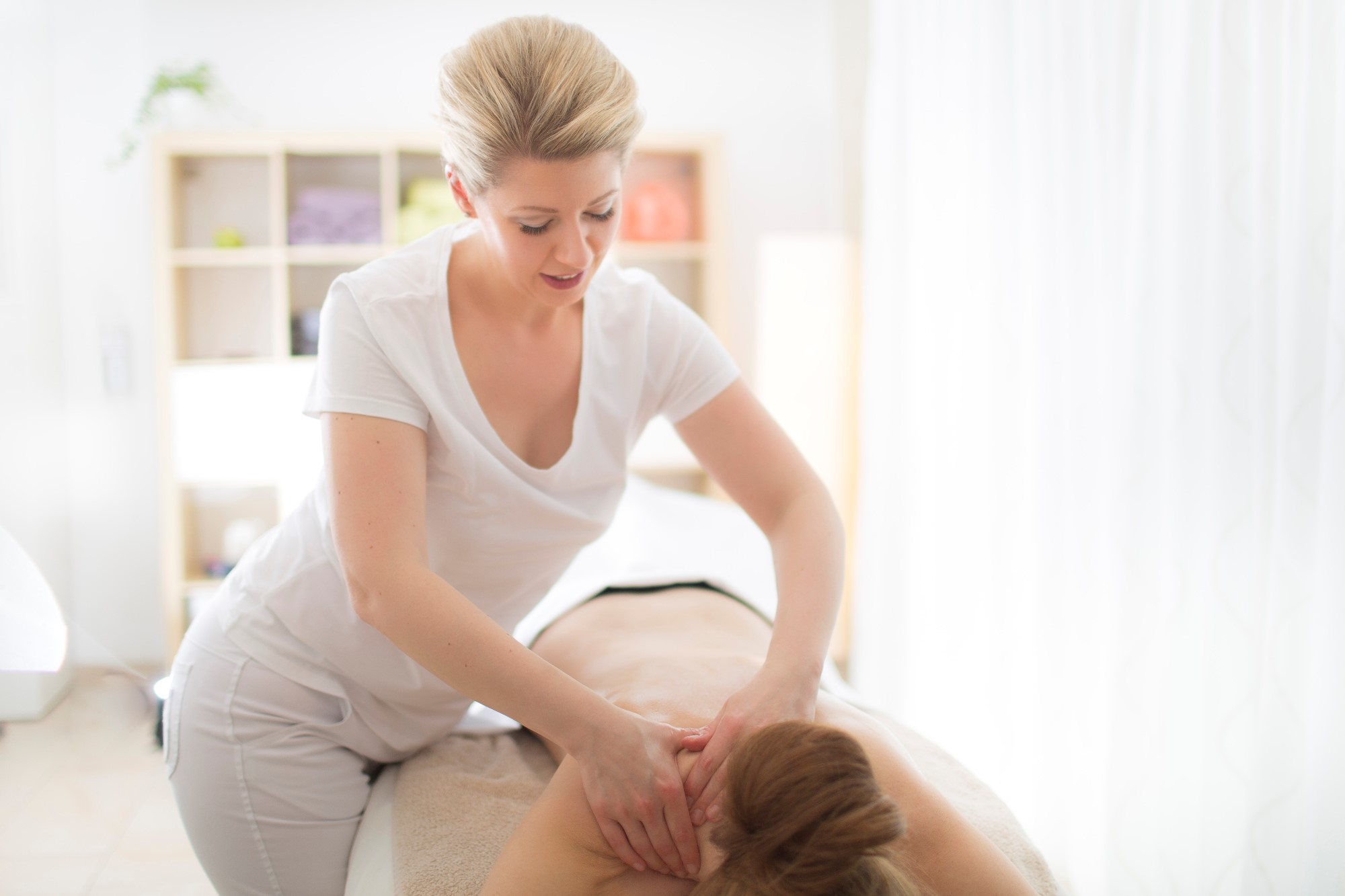 Massagepraxis Sandra Dorn-Fussenegger (2000x2000) (11).jpg